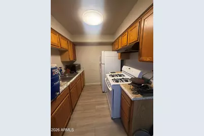 3840 N 43rd Avenue #16, Phoenix, AZ 85031 - Photo 7