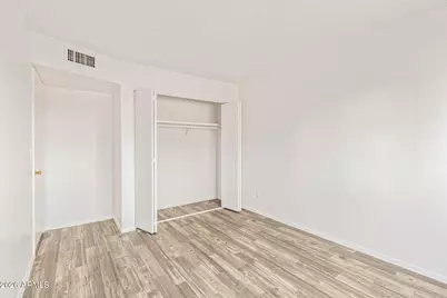 4898 W Palo Verde Drive, Glendale, AZ 85301 - Photo 17