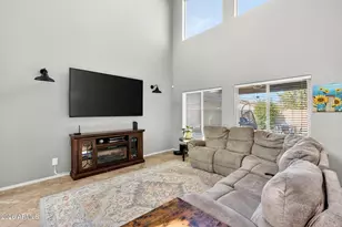 10840 W Saddlehorn Rd, Peoria, AZ 85383 - Photo 5