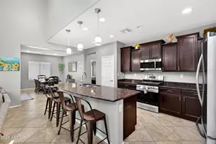 10840 W Saddlehorn Rd, Peoria, AZ 85383 - Photo 11