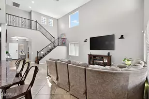 10840 W Saddlehorn Rd, Peoria, AZ 85383 - Photo 7