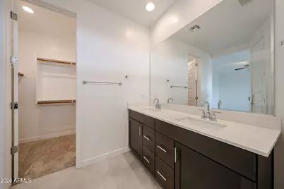 2068 W Sierra Sunset Trail, Phoenix, AZ 85085 - Photo 11