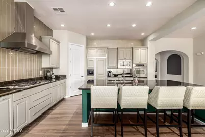 23917 N 24th Place, Phoenix, AZ 85024 - Photo 13