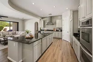 23917 N 24th Pl, Phoenix, AZ 85024 - Photo 7