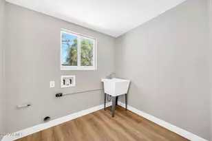 1214 E Butler Dr, Phoenix, AZ 85020 - Photo 31