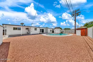 1214 E Butler Dr, Phoenix, AZ 85020 - Photo 33