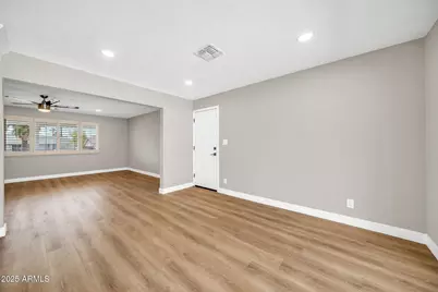 1214 E Butler Drive, Phoenix, AZ 85020 - Photo 13