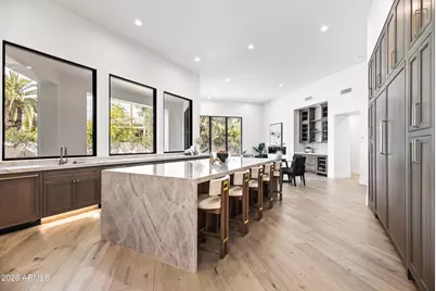 7180 E Belmont Avenue, Paradise Valley, AZ 85253 - Photo 9