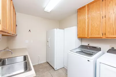 450 E Merrill Avenue, Gilbert, AZ 85234 - Photo 25