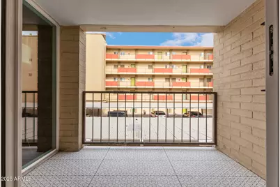 351 E Thomas Road #D208, Phoenix, AZ 85012 - Photo 25