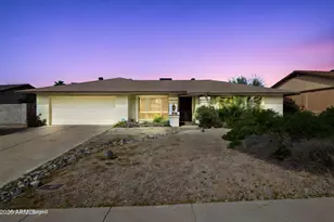 14232 North 11th St, Phoenix, AZ 85022 - Photo 1