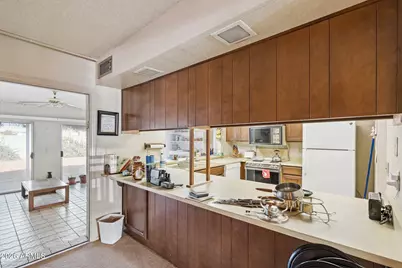 14232 N 11th Street, Phoenix, AZ 85022 - Photo 7