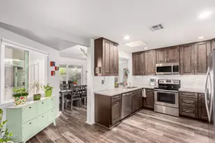 10864 W Santa Fe Dr, Sun City, AZ 85351 - Photo 15