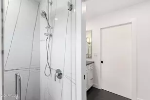 3220 E Hatcher Rd, Phoenix, AZ 85028 - Photo 23