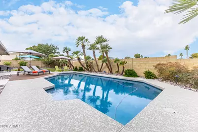 3220 E Hatcher Road, Phoenix, AZ 85028 - Photo 43