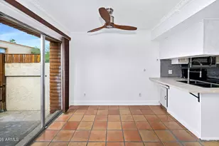 10411 N 11th Ave, Phoenix, AZ 85021 - Photo 9