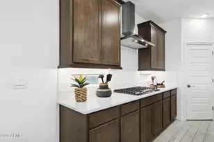 27401 N 69th Ln, Peoria, AZ 85383 - Photo 9