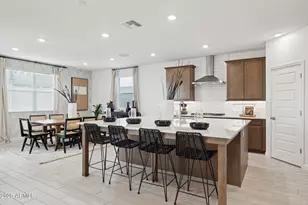 27401 N 69th Ln, Peoria, AZ 85383 - Photo 11