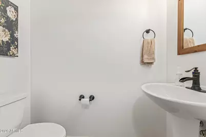 18196 W Ivy Lane, Surprise, AZ 85388 - Photo 15