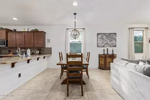 18196 W Ivy Ln, Surprise, AZ 85388 - Photo 7