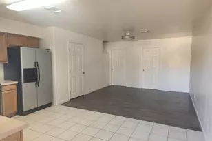 2531 W Morten Ave, Phoenix, AZ 85051 - Photo 7