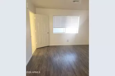2531 W Morten Avenue #1, Phoenix, AZ 85051 - Photo 5