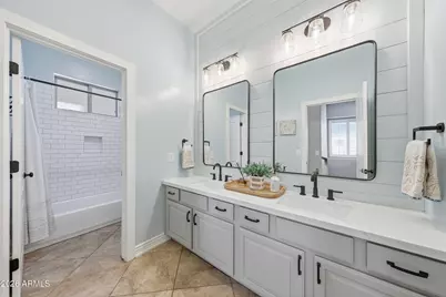 18754 E Oak Hill Lane, Queen Creek, AZ 85142 - Photo 35