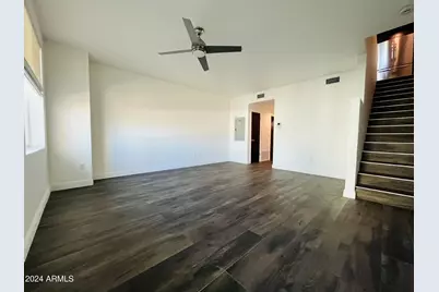 215 E McKinley Street #402, Phoenix, AZ 85004 - Photo 11