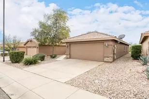23155 W Lasso Ln, Buckeye, AZ 85326 - Photo 3