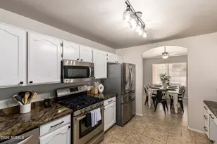 6424 E Menlo St, Mesa, AZ 85215 - Photo 25