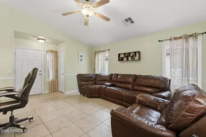 2401 E Antigua Drive, Casa Grande, AZ 85194 - Photo 5