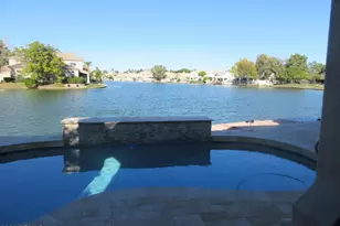 2136 E Freeport Ln, Gilbert, AZ 85234 - Photo 11