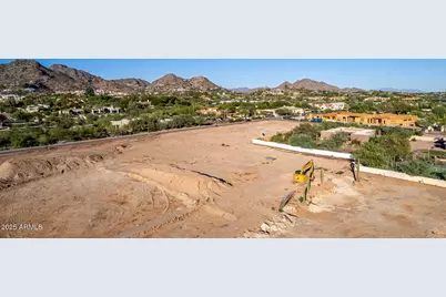 3627 E Bethany Home Road #2, Paradise Valley, AZ 85253 - Photo 3