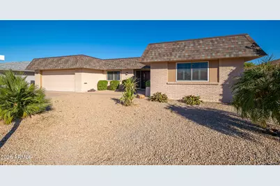 10004 W Pleasant Valley Road, Sun City, AZ 85351 - Photo 5