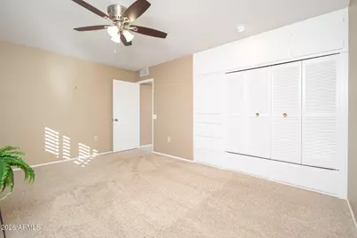 10004 W Pleasant Valley Road, Sun City, AZ 85351 - Photo 33