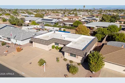 10004 W Pleasant Valley Road, Sun City, AZ 85351 - Photo 3