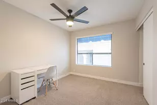 5002 E Hazel Dr, Phoenix, AZ 85044 - Photo 15