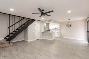 5002 E Hazel Dr, Phoenix, AZ 85044 - Photo 9