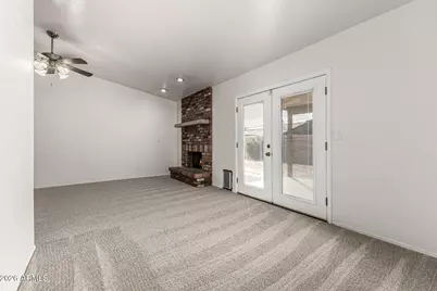 2205 E El Moro Avenue, Mesa, AZ 85204 - Photo 5