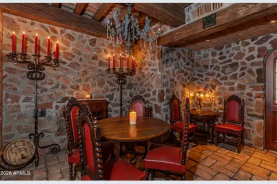 8353 N 58th Place, Paradise Valley, AZ 85253 - Photo 11