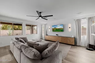 1261 E Redwood Dr, Chandler, AZ 85286 - Photo 11