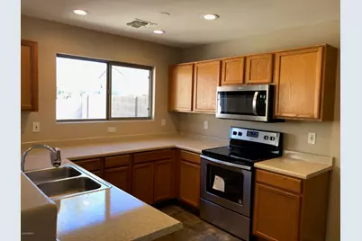 17002 W Marconi Avenue, Surprise, AZ 85388 - Photo 5