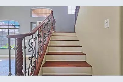 13888 W Wilshire Drive, Goodyear, AZ 85395 - Photo 19