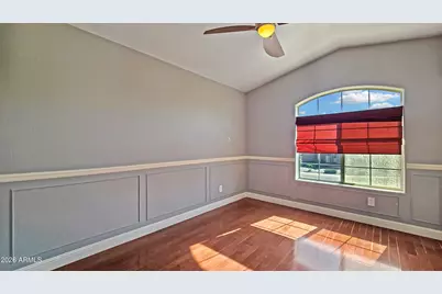 13888 W Wilshire Drive, Goodyear, AZ 85395 - Photo 37