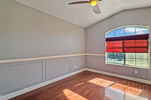 13888 W Wilshire Dr, Goodyear, AZ 85395 - Photo 37