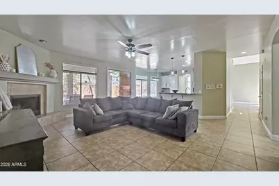 13888 W Wilshire Drive, Goodyear, AZ 85395 - Photo 15