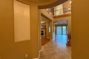 21807 N 37th St, Phoenix, AZ 85050 - Photo 9