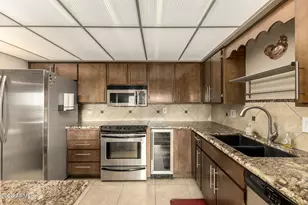 425 S Parkcrest St, Mesa, AZ 85206 - Photo 9