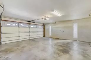 864 N 62nd St, Mesa, AZ 85205 - Photo 25