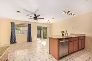 3033 W Rose Garden Ln, Phoenix, AZ 85027 - Photo 3